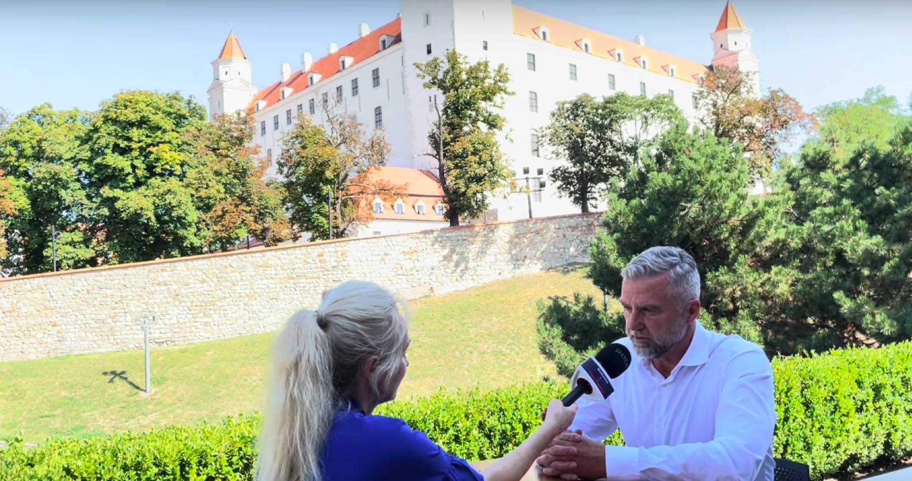 Video Policajn Exprezident Ga Par O Nezvl Dnutej Situ Cii S