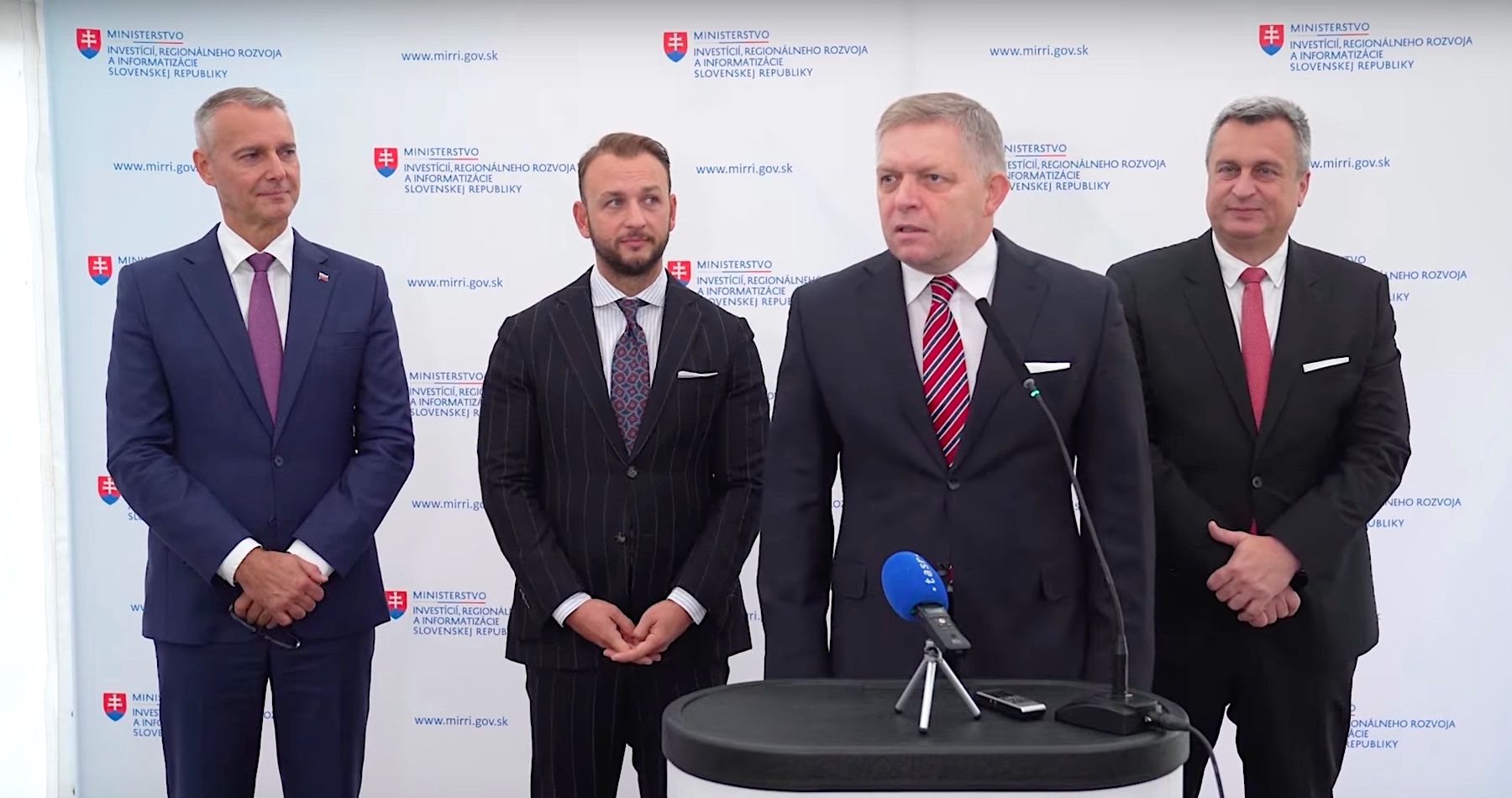 VIDEO: Fico nazval politických aktivistov z progresívno-liberálnych červených denníčkov krvilačnými bastardmi, ktorí sú posadnutí diablom a správajú sa tak neprofesionálne, ako v žiadnej inej krajine v Európe