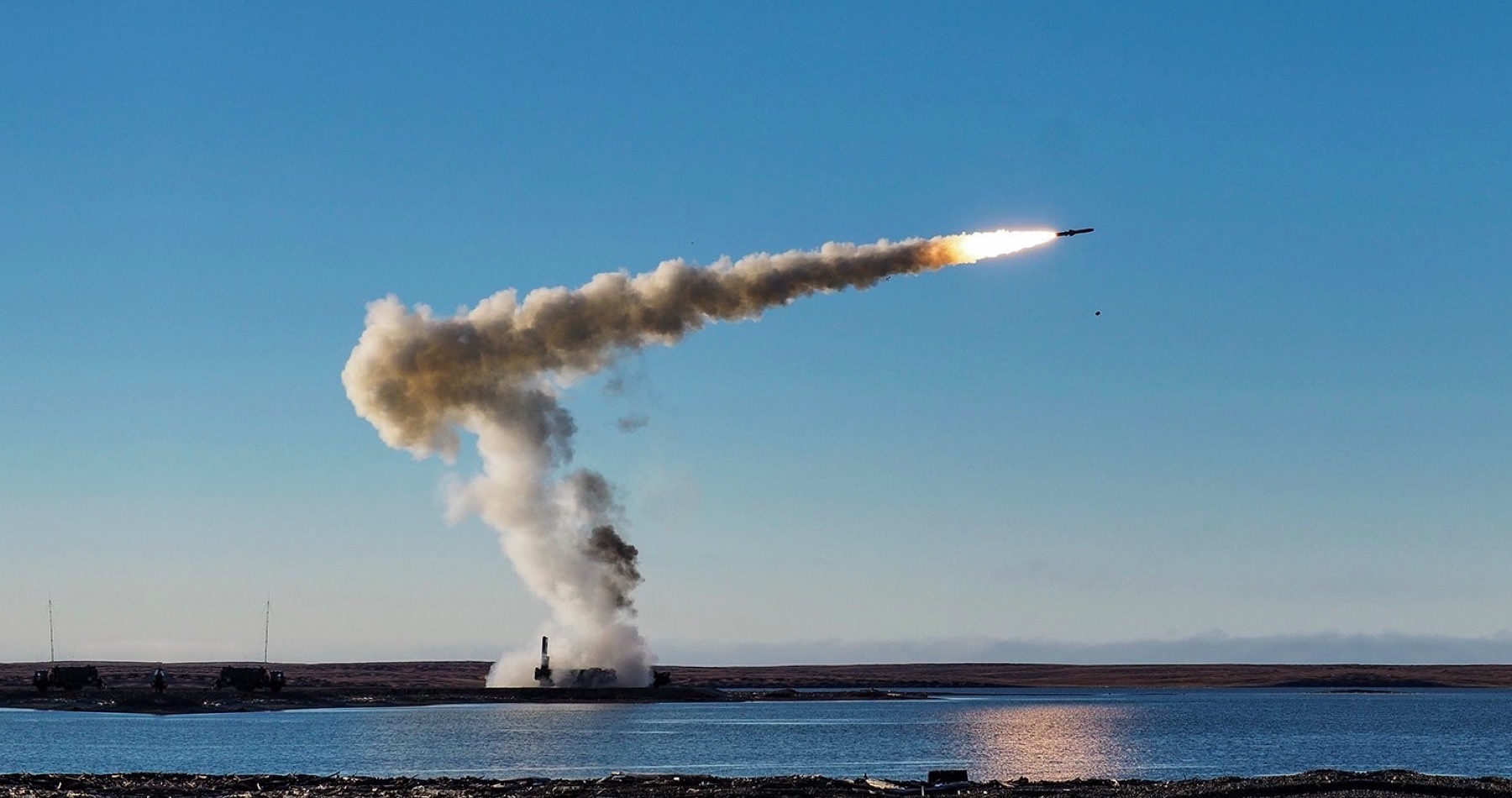 Rusko posílá do Černého moře lodě nesoucí rakety s plochou dráhou letu Kalibr