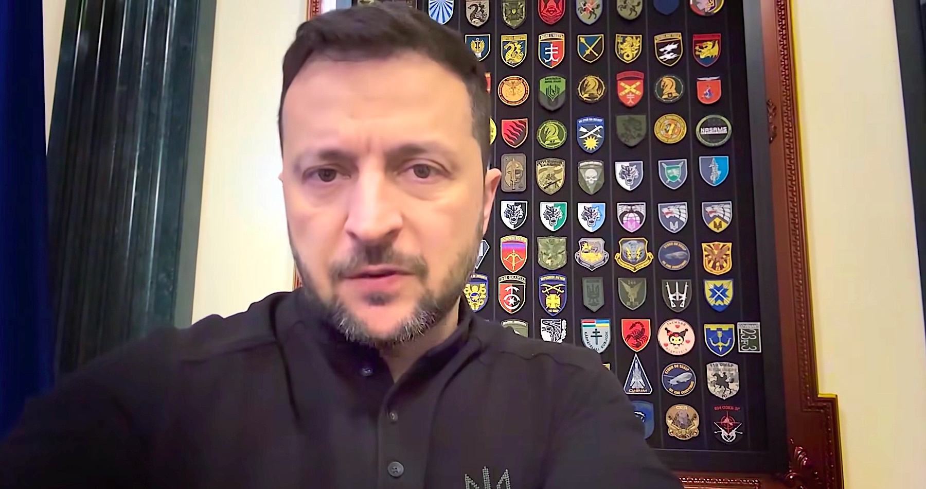 Zelenskyj si zažiadal o ďalšie zbrane, chce však aj bezpečnostné záruky od NATO. Pozvánka do Severoatlantickej aliancie je podľa neho garanciou prežitia Ukrajiny