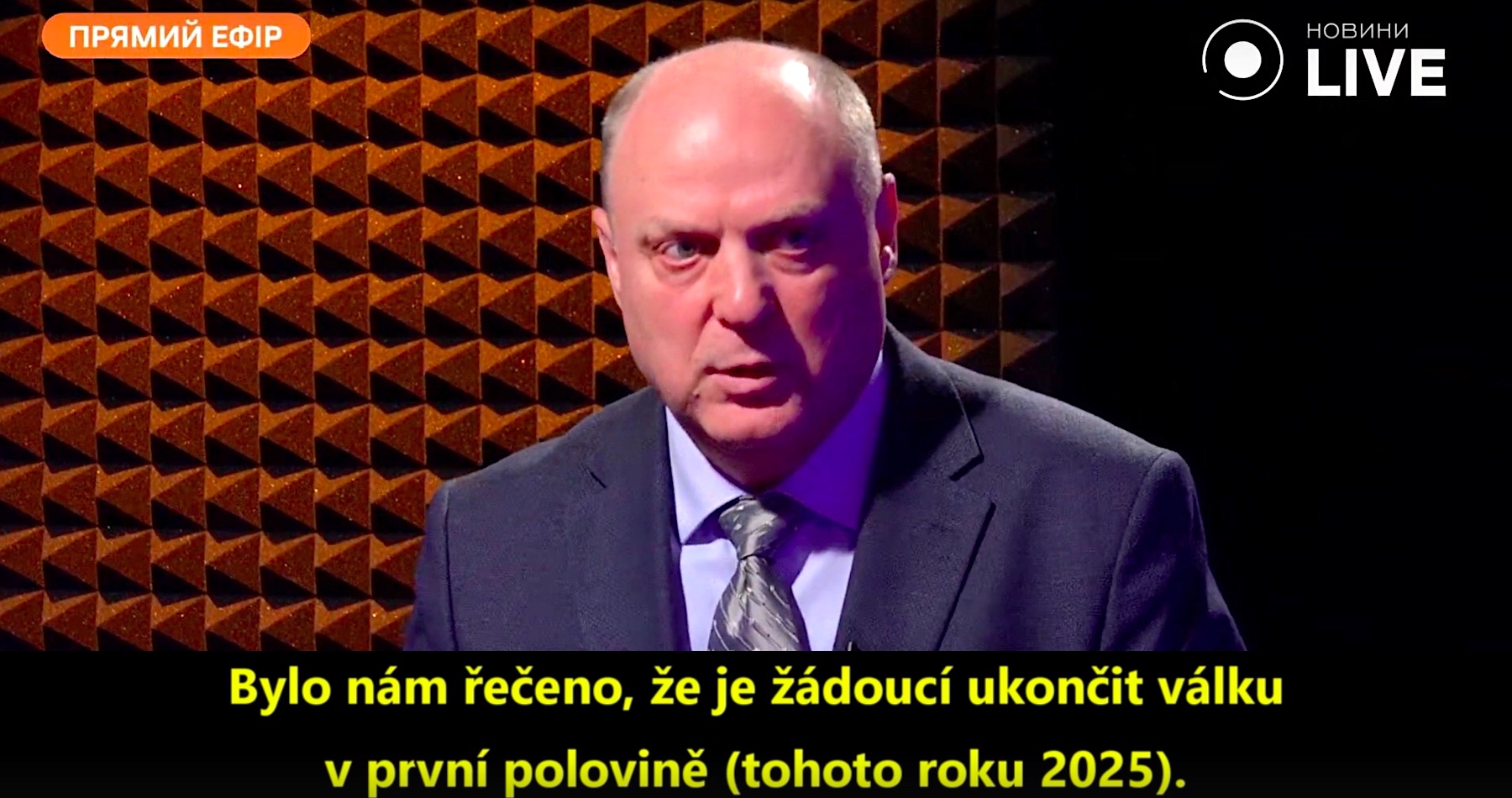 VIDEO: Ukrajinský poslanec prohlásil, že velení ukrajinské armády na jednání s politiky v Nejvyšší radě navrhlo ukončení války do poloviny roku 2025 v důsledku vyčerpání hmotných a lidských zdrojů k vedení bojů. … a média na Ukrajině už zahájila mediální přípravu na “nevýhru” ve válce