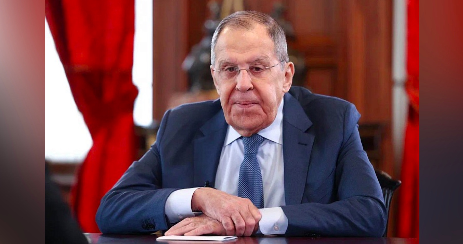 VIDEO: Sergej Lavrov o návrate situácie v USA pod vedením Donalda Trumpa  do normálu, o pripravenosti amerického prezidenta radikálne meniť veci vo svojej krajine k lepšiemu, o dobrej spolupráci medzi Ruskom a Spojenými štátmi napriek ich odlišným záujmom, ale aj  o zárodkoch konfliktu na Ukrajine, ktoré spočívalo v tom, že USA a Západ podviedli Ruskú federáciu rozširovaním NATO napriek opačným prísľubom, ohrozili jej bezpečnosť dosadením nepriateľského bábkového režimu v Kyjeve, čo nakoniec viedlo k vypuknutiu vojenského konfliktu v roku 2022